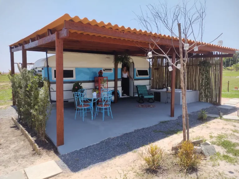 Hospedagem trailer Pousada Alto Paraíso Chapada dos Veadeiros